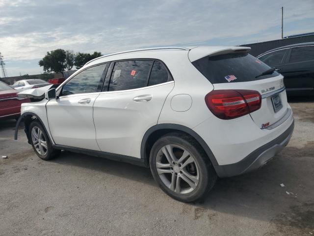  MERCEDES-BENZ GLA-CLASS 2019 White