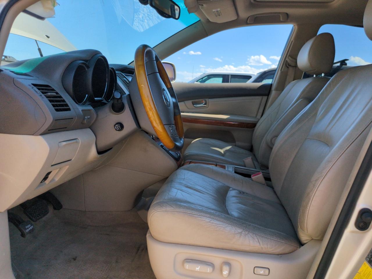 2004 Lexus Rx 330 VIN: JTJHA31U840013603 Lot: 64985985