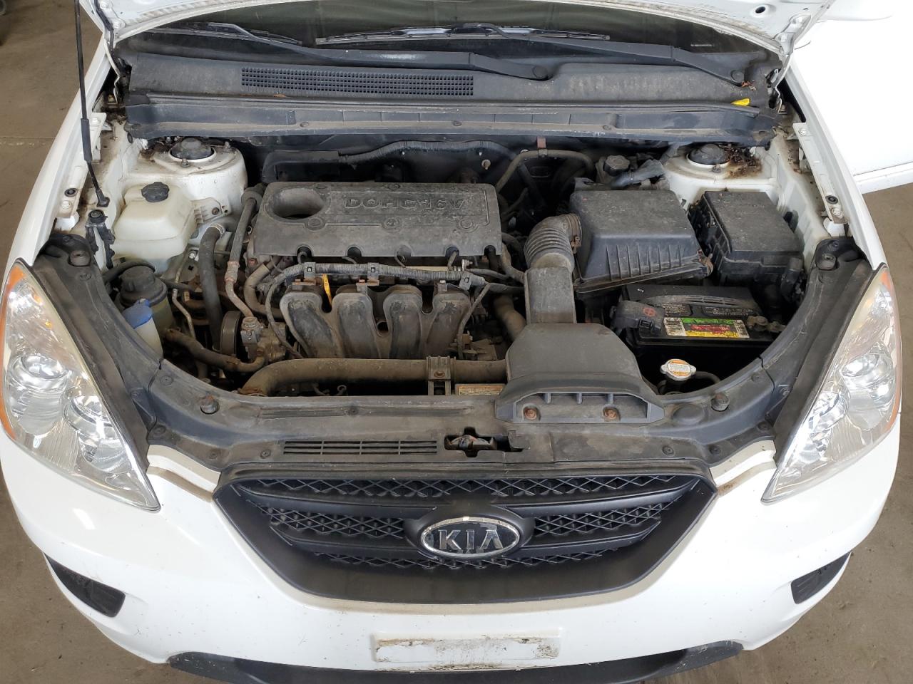 2009 Kia Rondo Base VIN: KNAFG528597252270 Lot: 66206375