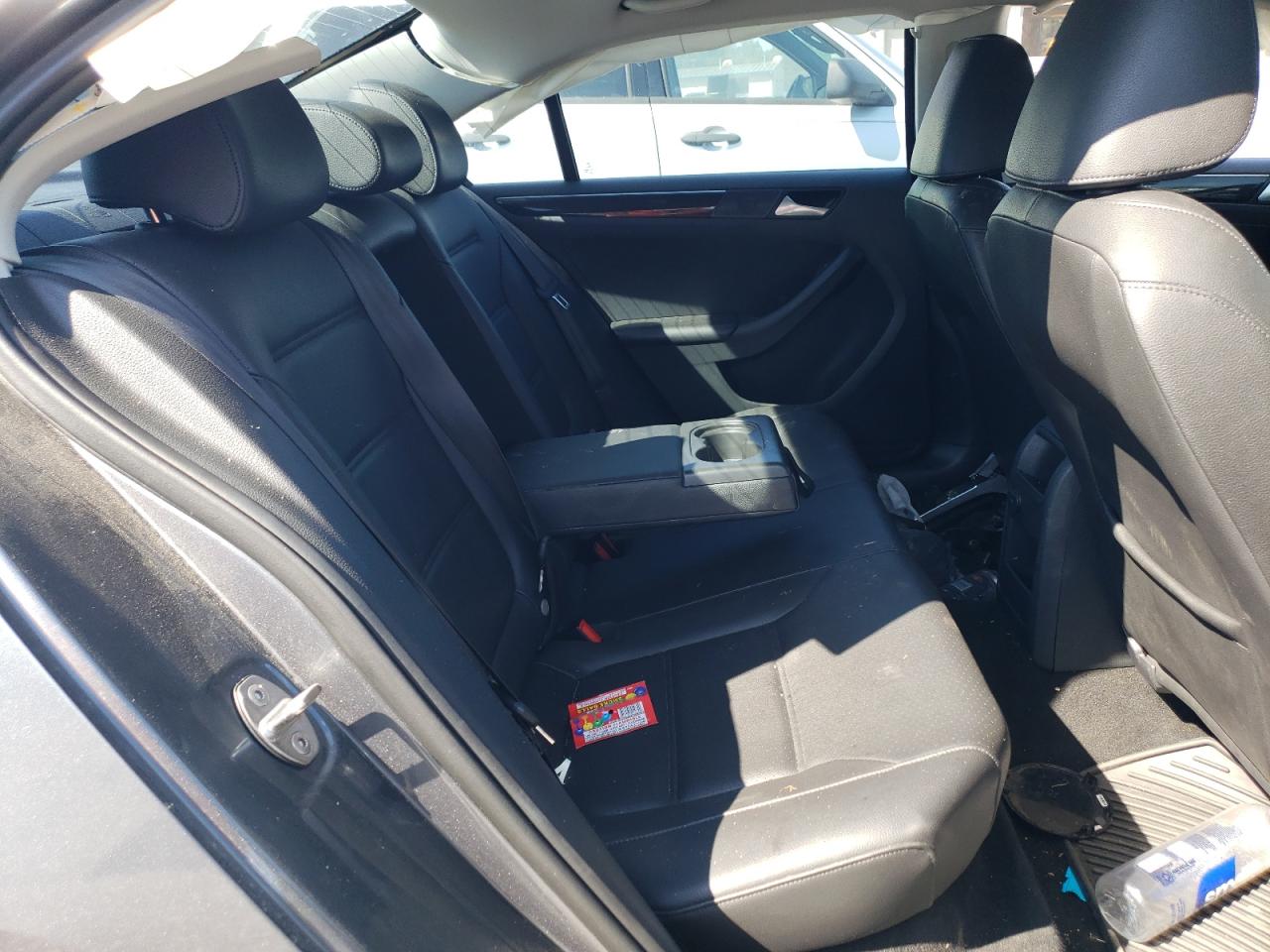 2017 Volkswagen Jetta Sel VIN: 3VWL17AJ4HM394909 Lot: 66345775