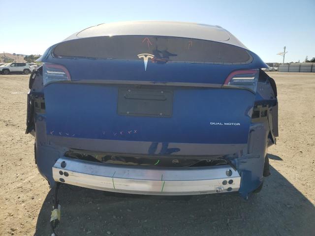  TESLA MODEL Y 2024 Blue