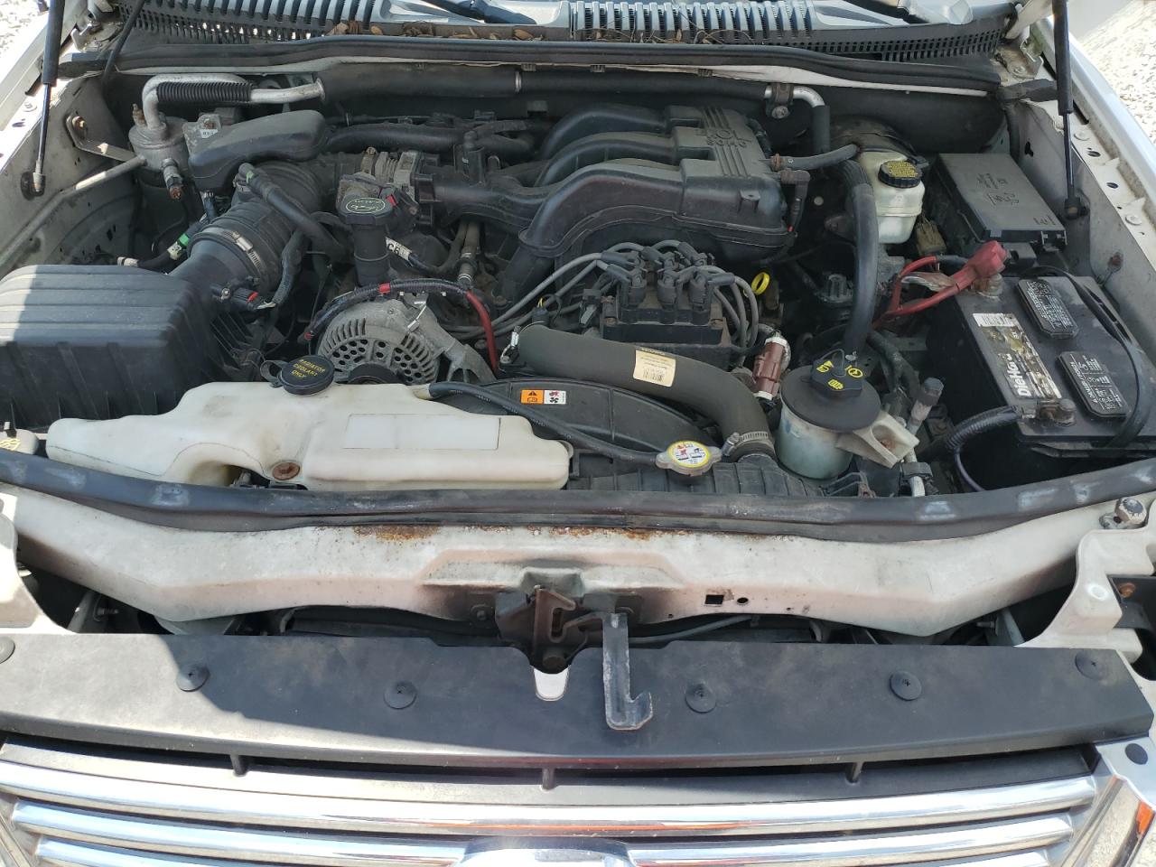 2007 Ford Explorer Xlt VIN: 1FMEU73E57UB13015 Lot: 64112775