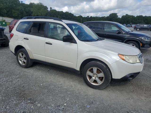  SUBARU FORESTER 2012 Biały