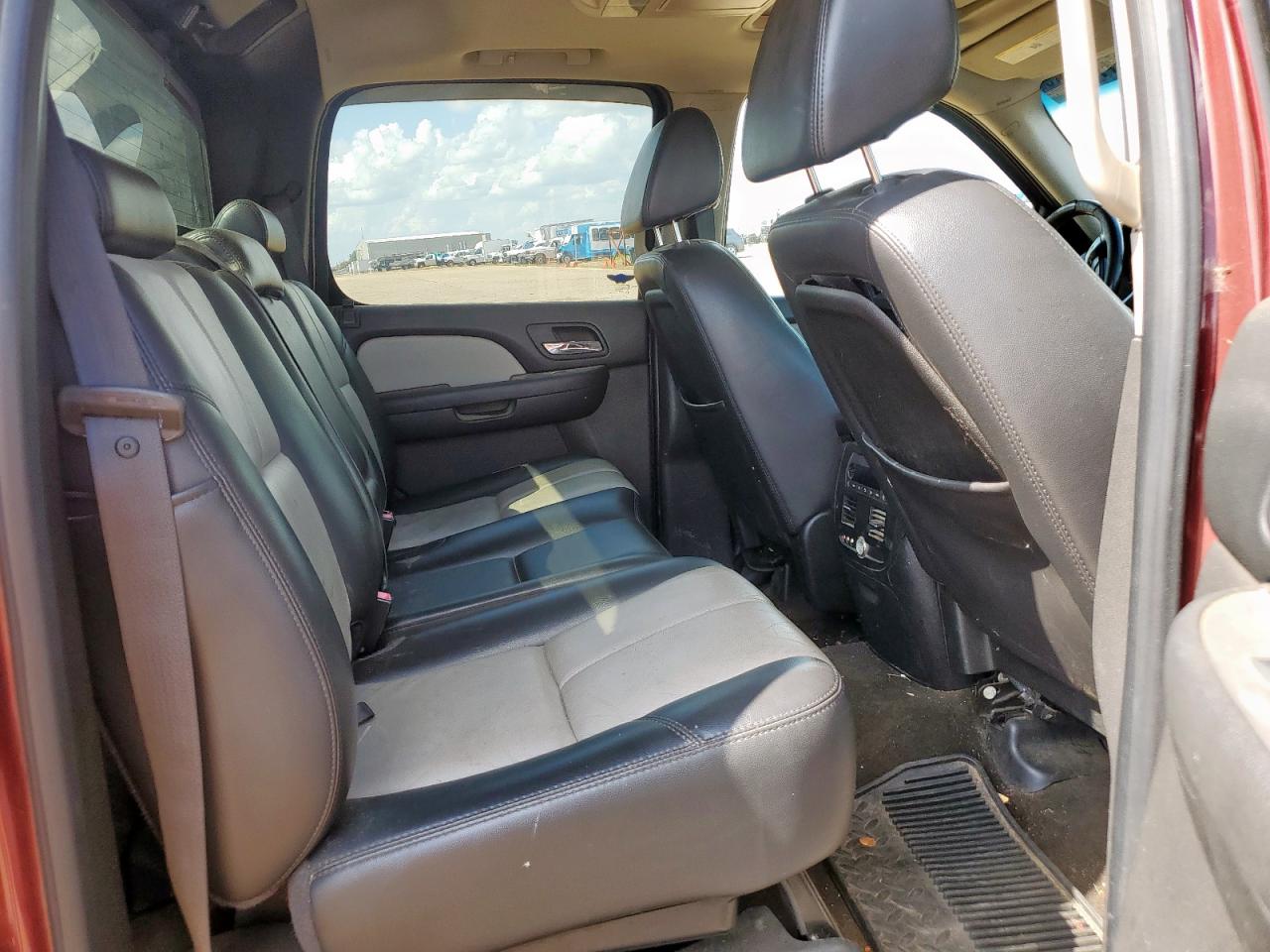 2008 Chevrolet Avalanche C1500 VIN: 3GNEC120X8G104753 Lot: 64077125