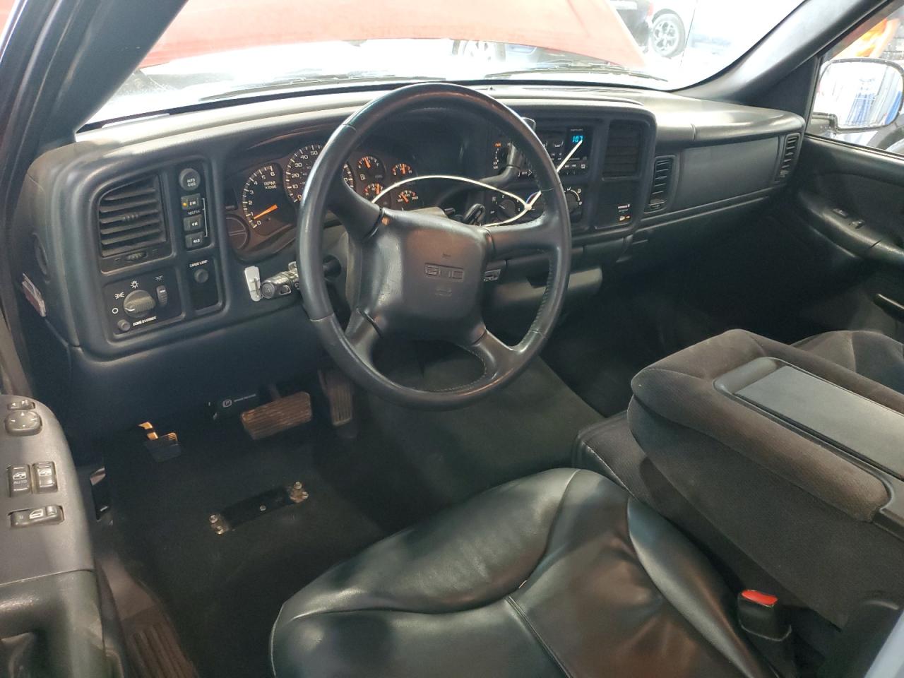 2000 GMC New Sierra K1500 VIN: 1GTEK14T7YZ110951 Lot: 65396485