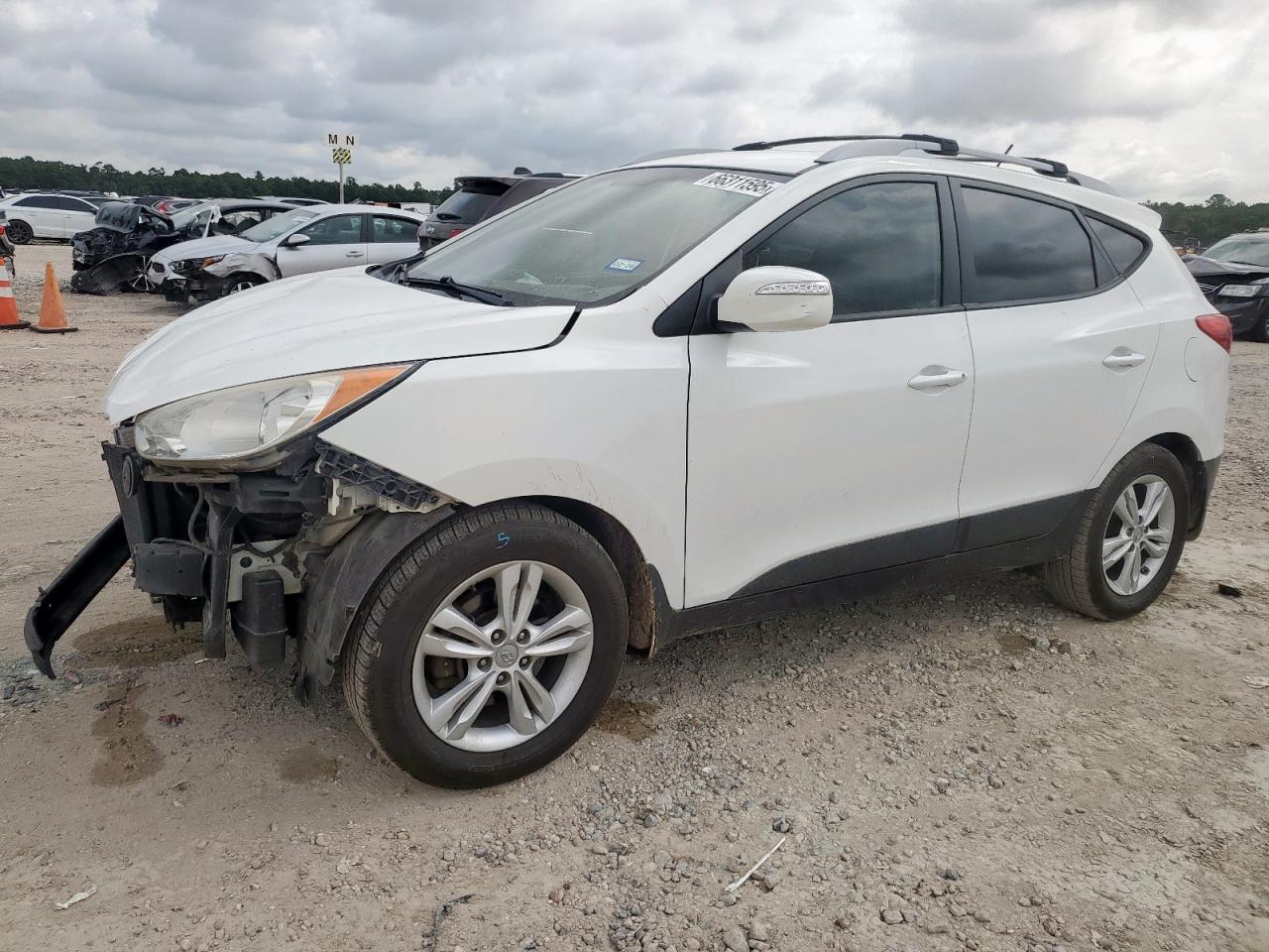 km8ju3ac2cu468453 KM8JU3AC2CU468453 2012 Hyundai Tucson Gls