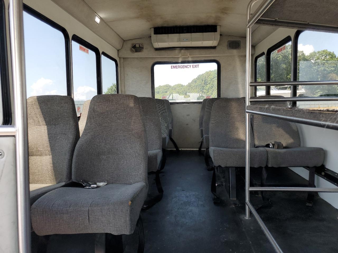 2019 Ford Econoline E350 Super Duty Cutaway Van VIN: 1FDEE3FS3KDC14411 Lot: 64260755