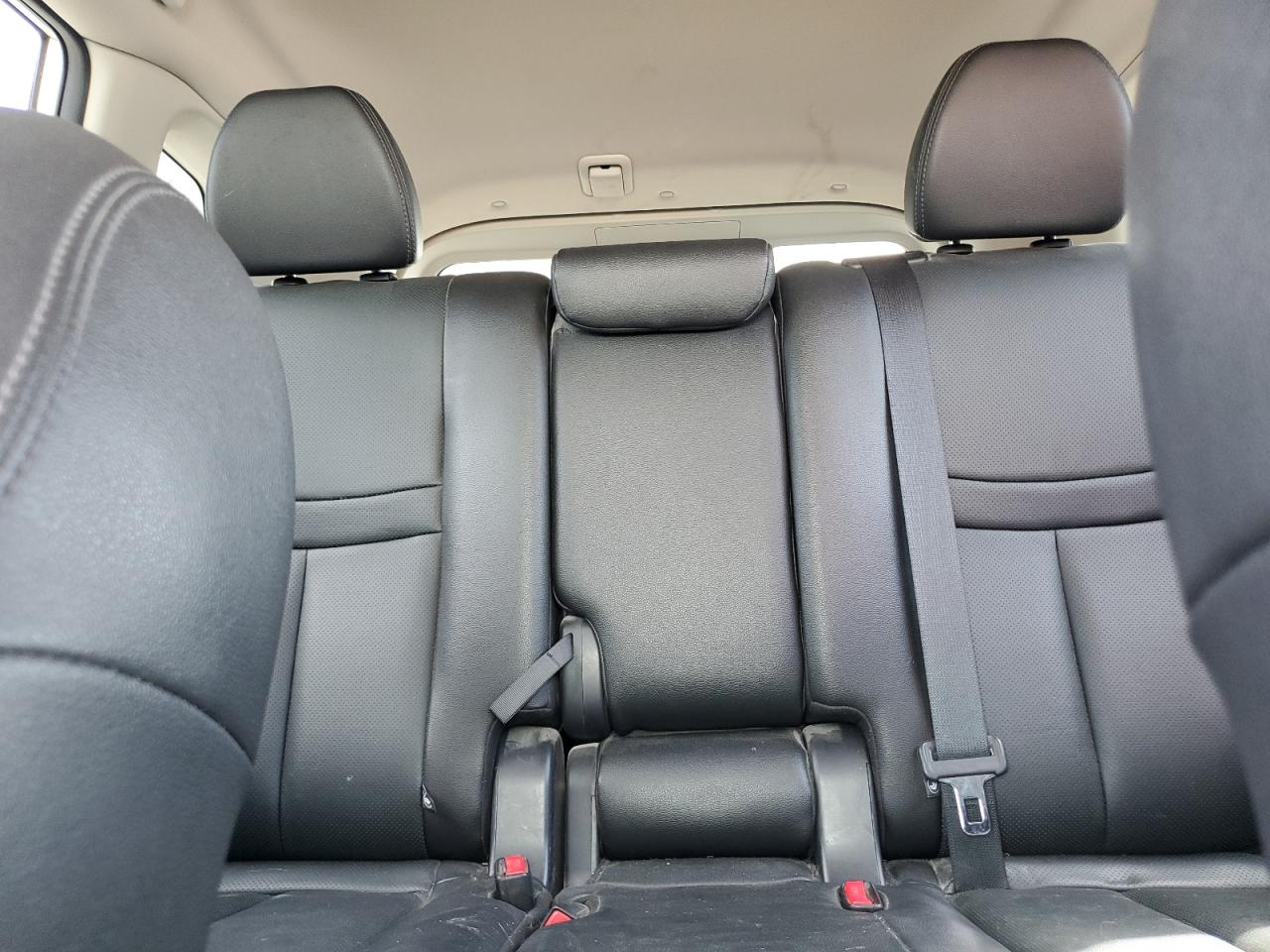 2016 Nissan Rogue S VIN: 5N1AT2MT9GC869776 Lot: 64418895