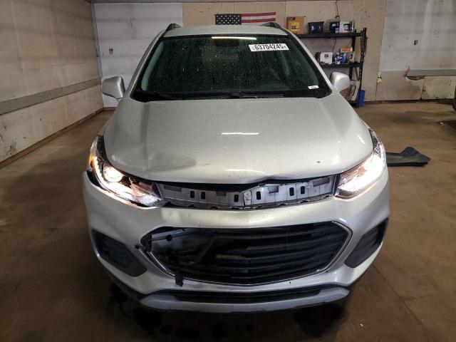  CHEVROLET TRAX 2019 Серебристый
