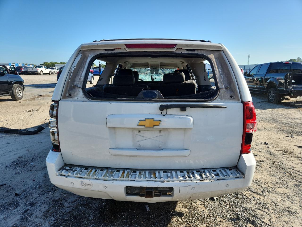 2013 Chevrolet Suburban C1500 Lt VIN: 1GNSCJE05DR266380 Lot: 63633955