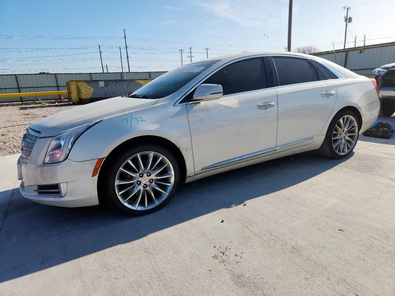  CADILLAC XTS 2013 White