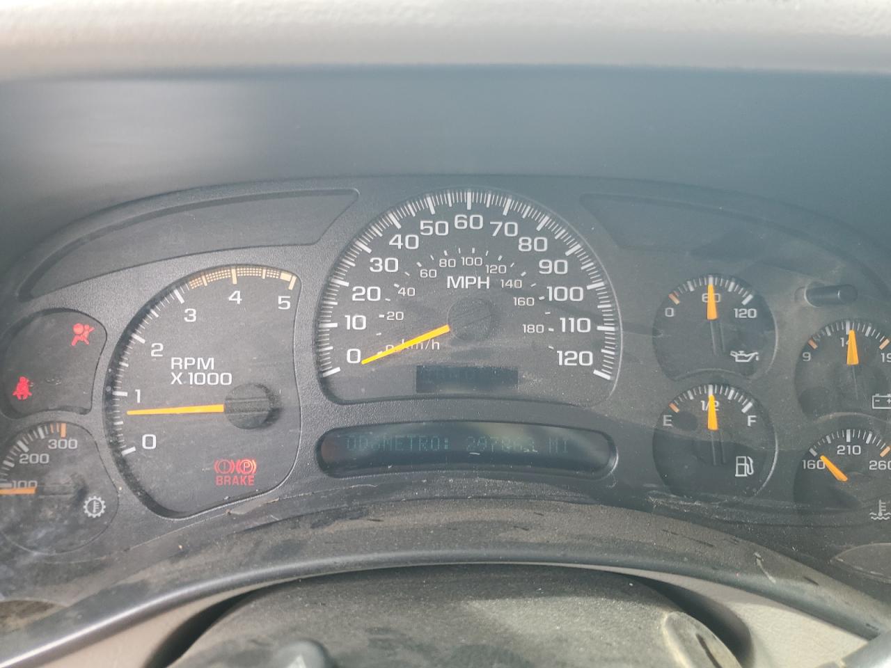 2005 Chevrolet Silverado K2500 Heavy Duty VIN: 1GCHK23285F961584 Lot: 65060015