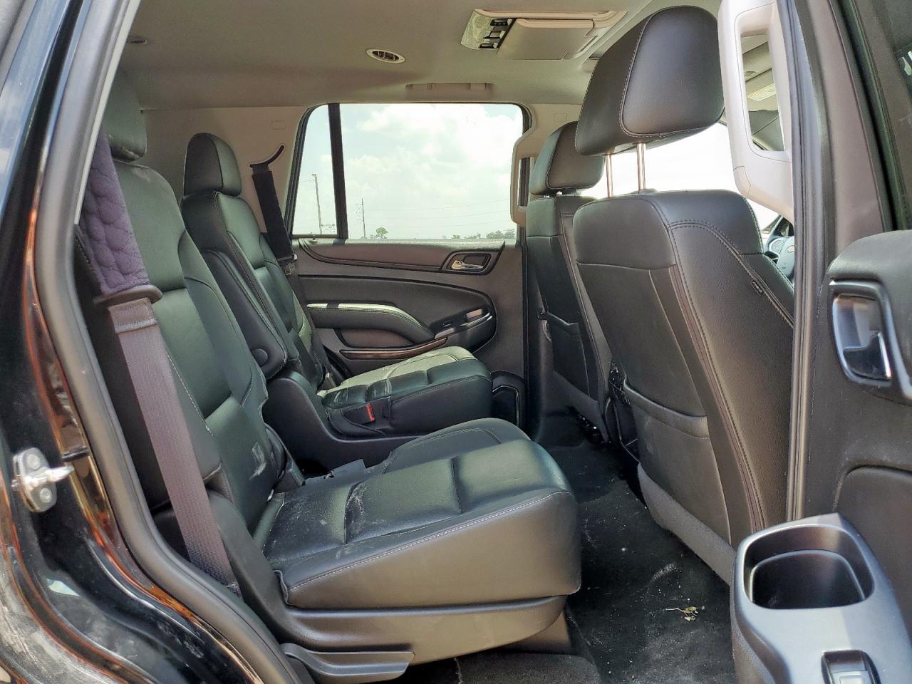 2018 Chevrolet Tahoe C1500 Lt VIN: 1GNSCBKC3JR197737 Lot: 64833825