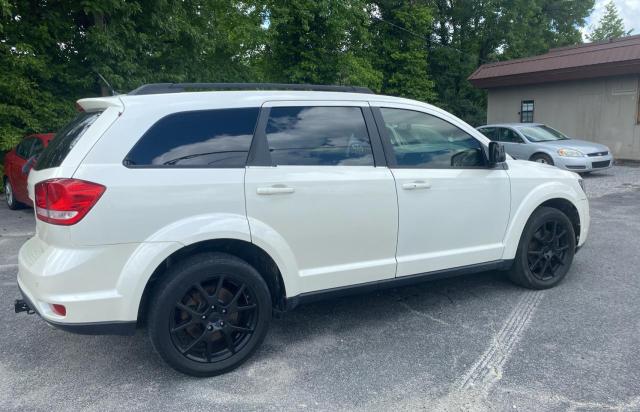 Parquets DODGE JOURNEY 2015 Biały