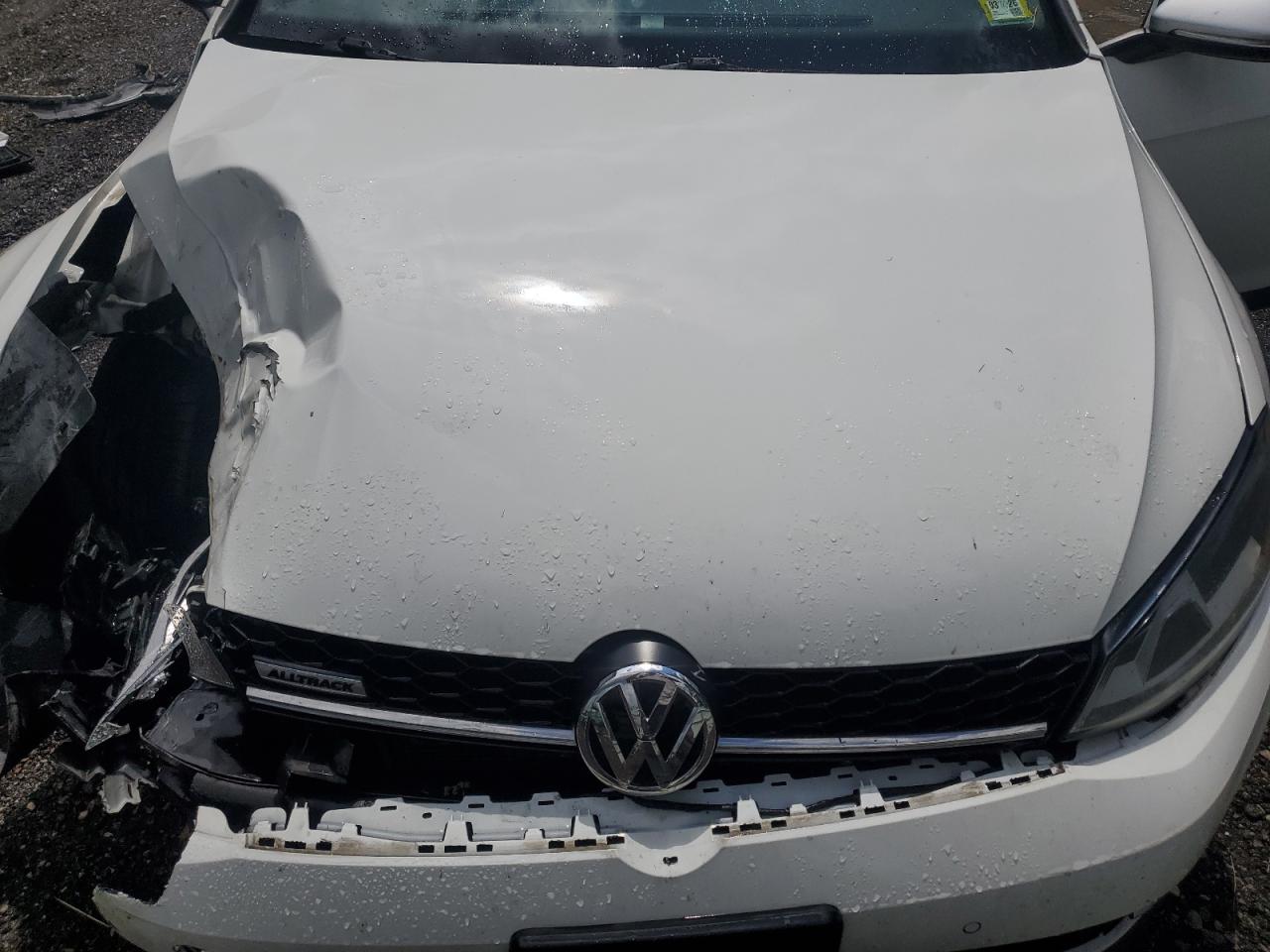2017 Volkswagen Golf Alltrack S VIN: 3VWH17AU2HM544550 Lot: 63125885