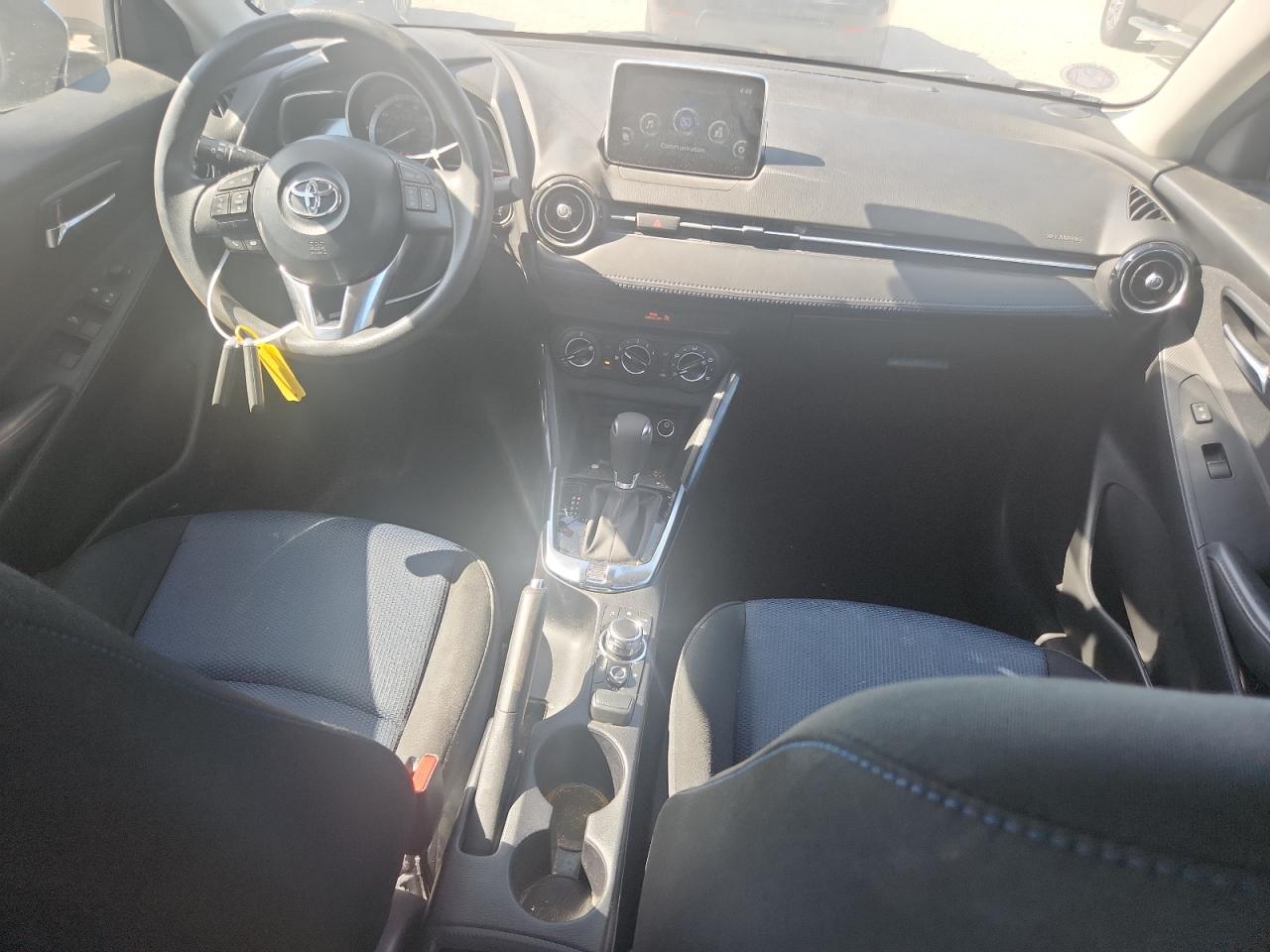 2018 Toyota Yaris Ia VIN: 3MYDLBYVXJY323758 Lot: 65410365