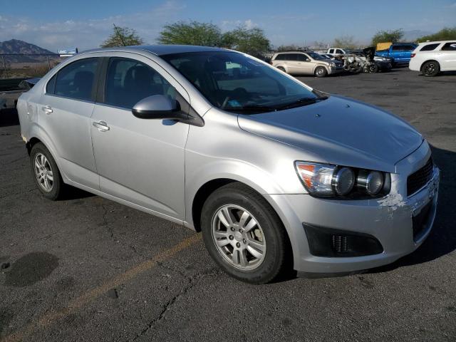  CHEVROLET SONIC 2013 Srebrny