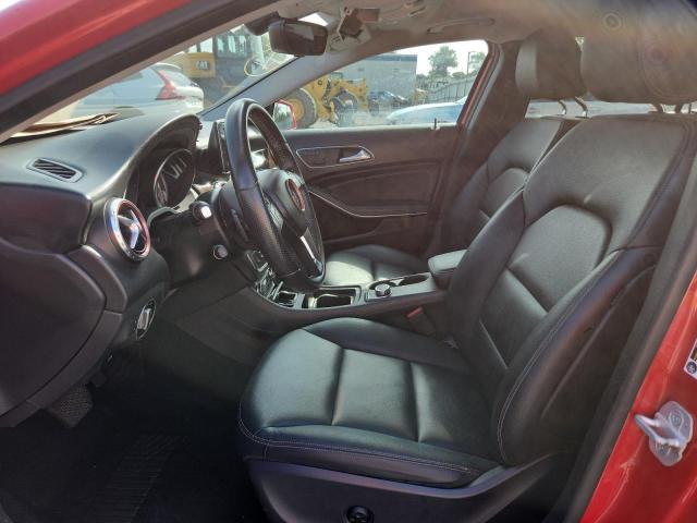  MERCEDES-BENZ GLA-CLASS 2015 Czerwony