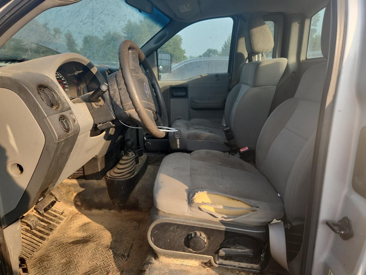 2005 Ford F150 VIN: 1FTRF14W45NC06040 Lot: 64719395