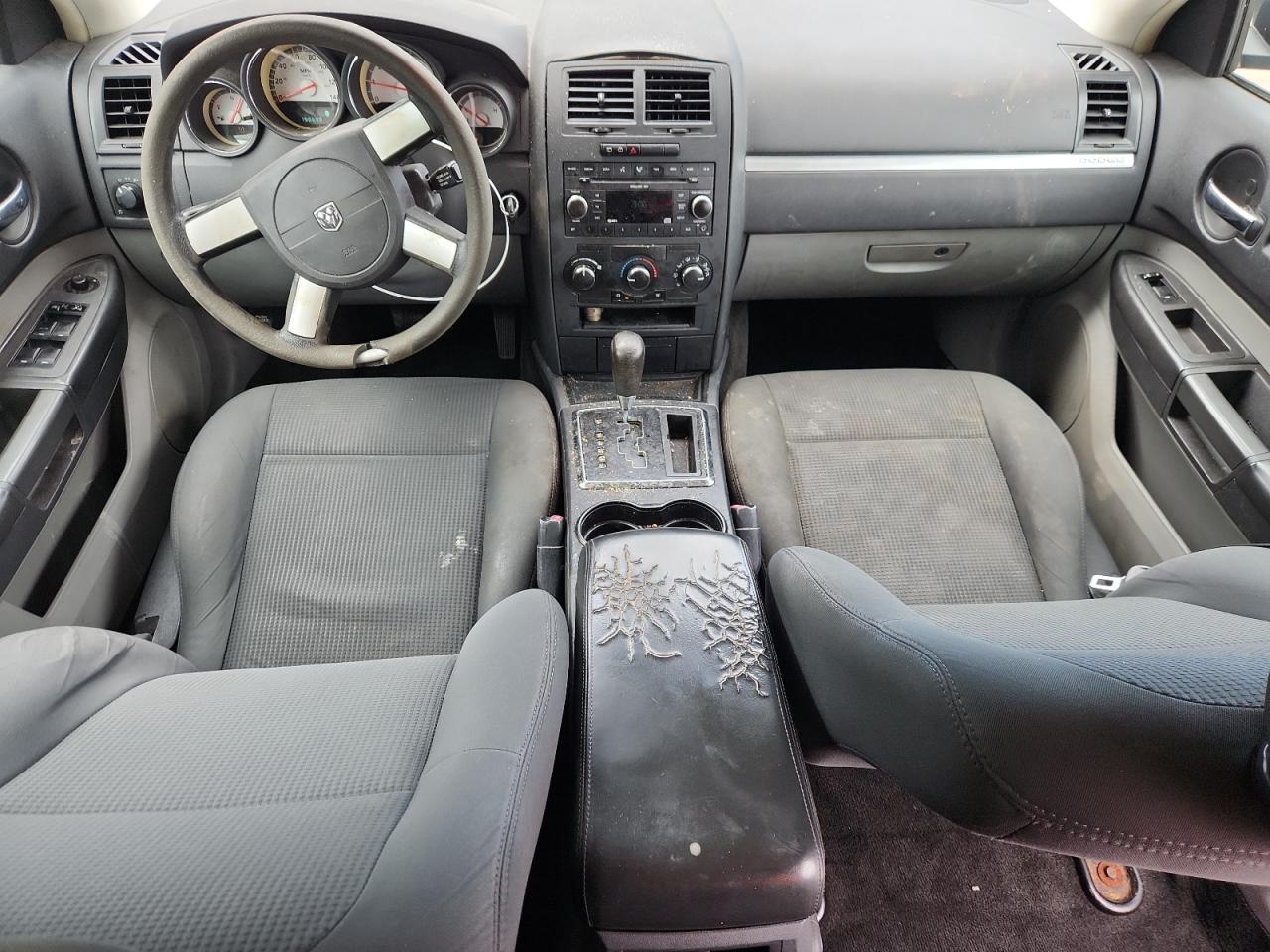 2008 Dodge Magnum VIN: 2D4FV47T98H112017 Lot: 63054445