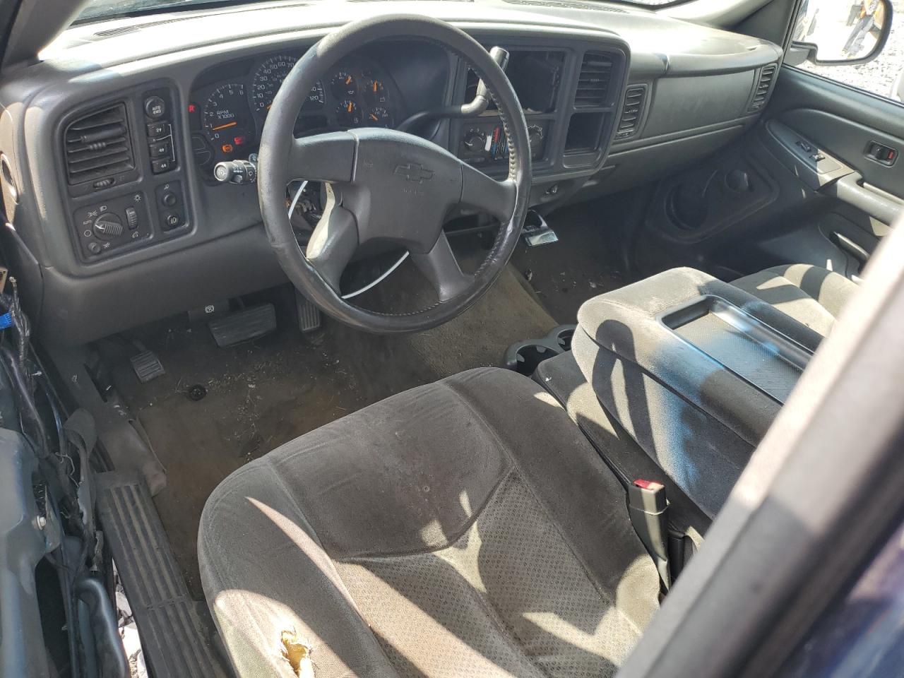 2005 Chevrolet Silverado K1500 VIN: 2GCEK19B851169589 Lot: 62425245
