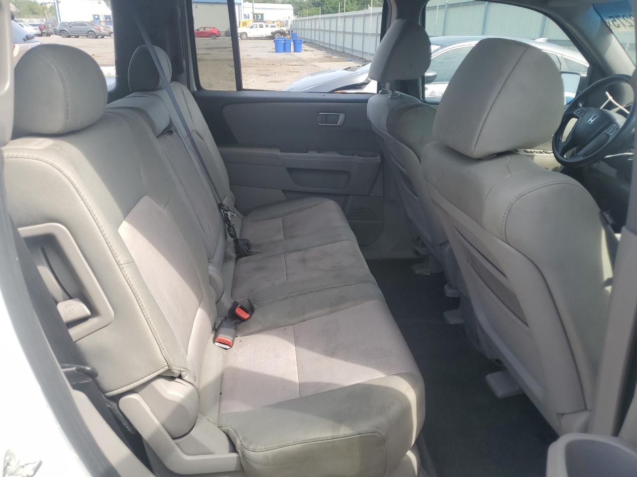 2011 Honda Pilot Ex VIN: 5FNYF4H43BB048175 Lot: 66582275