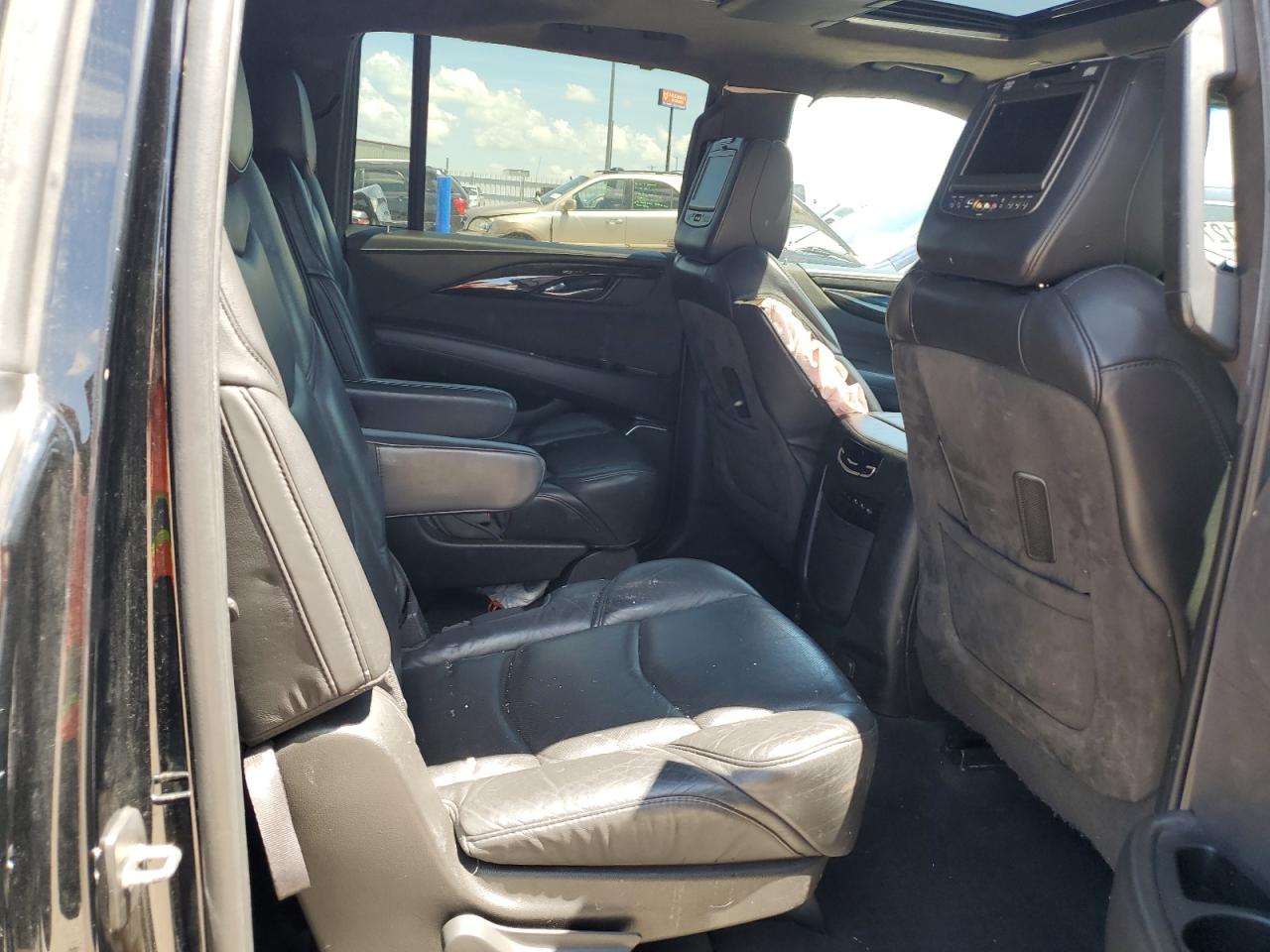 2018 Cadillac Escalade Esv Platinum VIN: 1GYS4KKJ1JR134537 Lot: 64612765