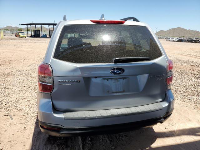  SUBARU FORESTER 2016 Srebrny