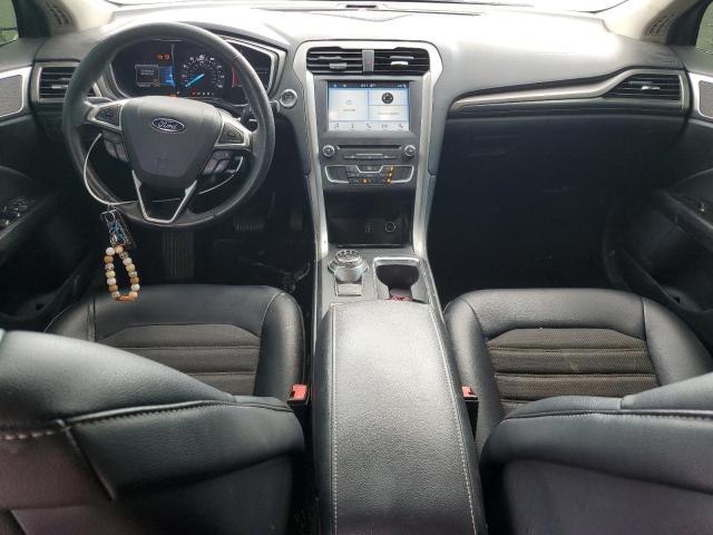  FORD FUSION 2017 Серебристый