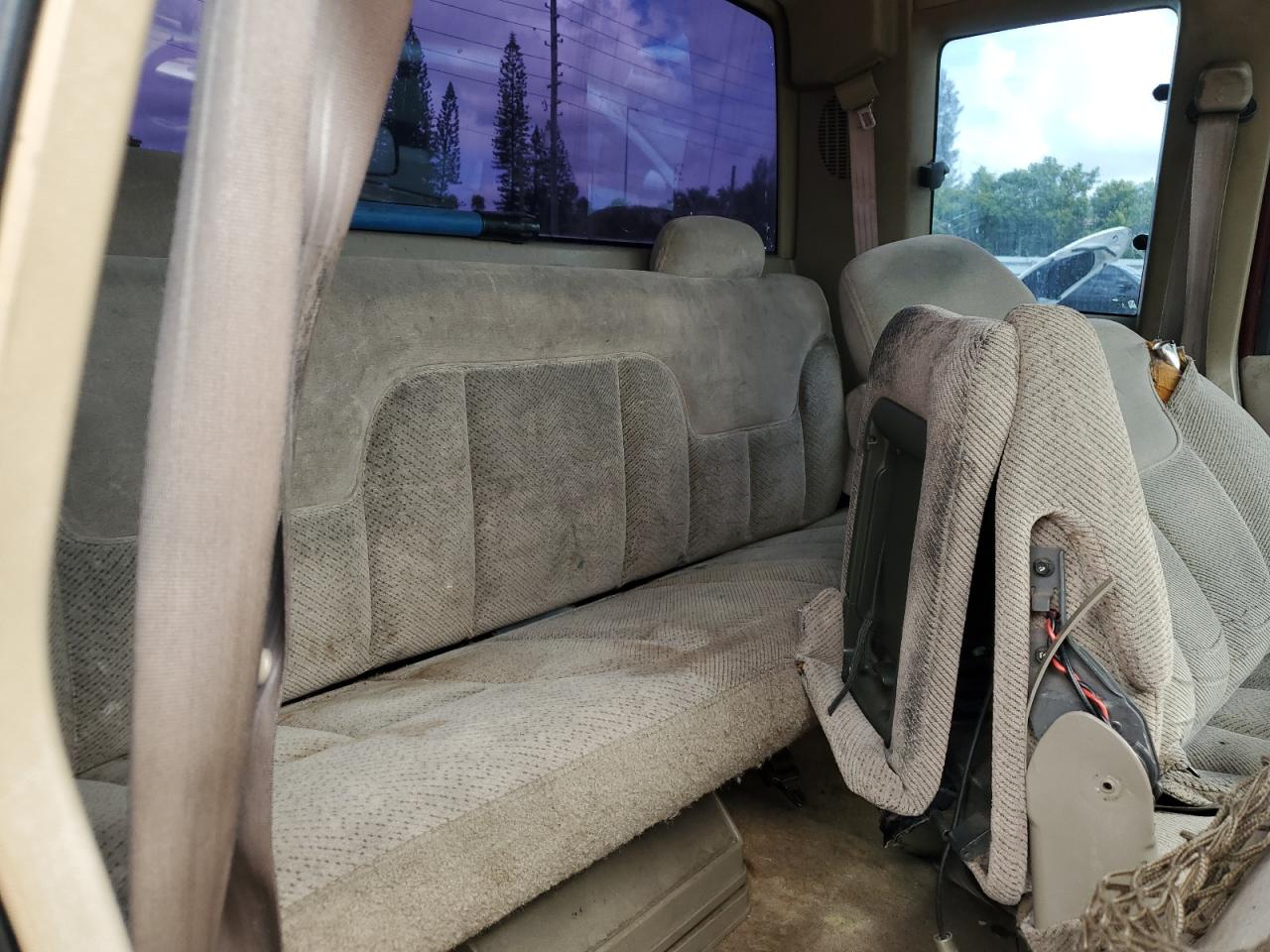 1998 Chevrolet Gmt-400 C1500 VIN: 1GCEC19W1WE221029 Lot: 65123275