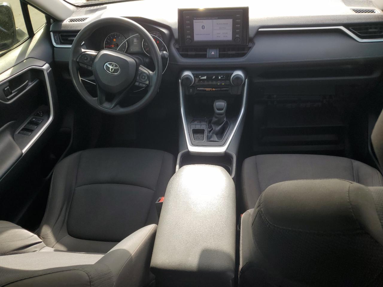 2019 Toyota Rav4 Le VIN: JTMH1RFV0KD508052 Lot: 66130925