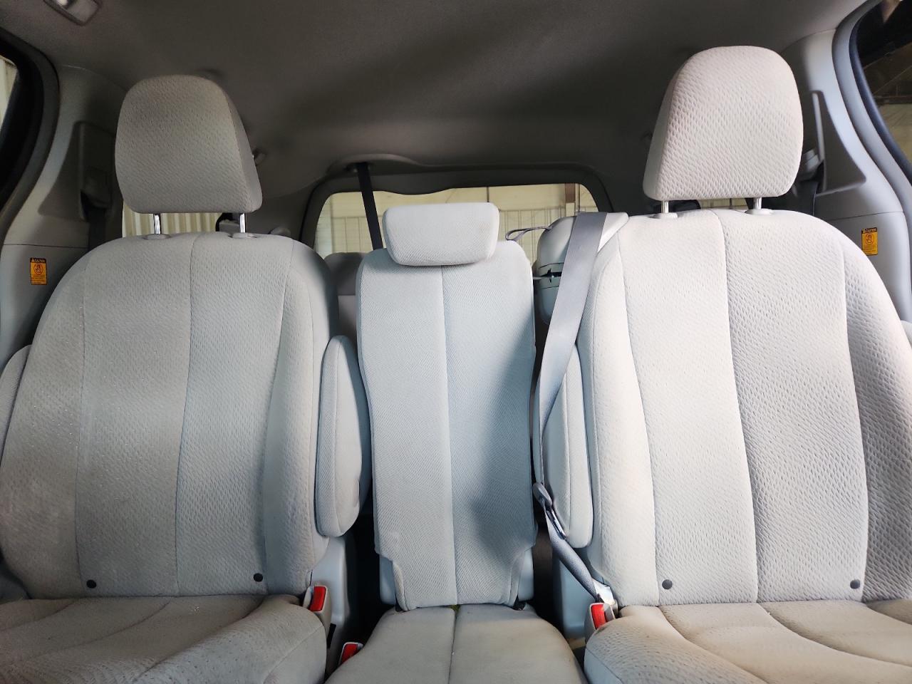 2012 Toyota Sienna Le VIN: 5TDKK3DC1CS226865 Lot: 64815795
