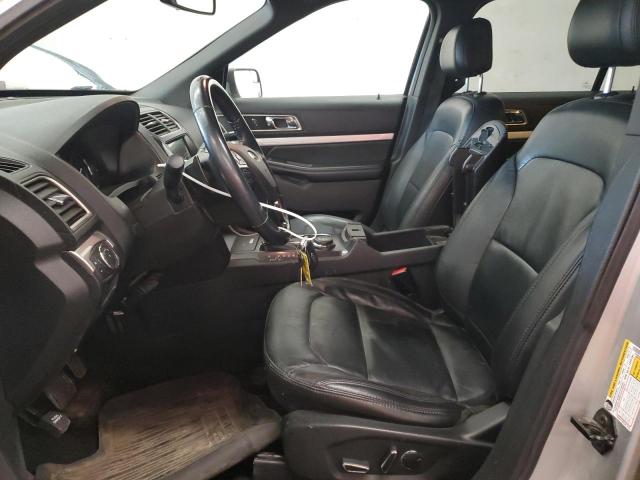 Parquets FORD EXPLORER 2017 Silver