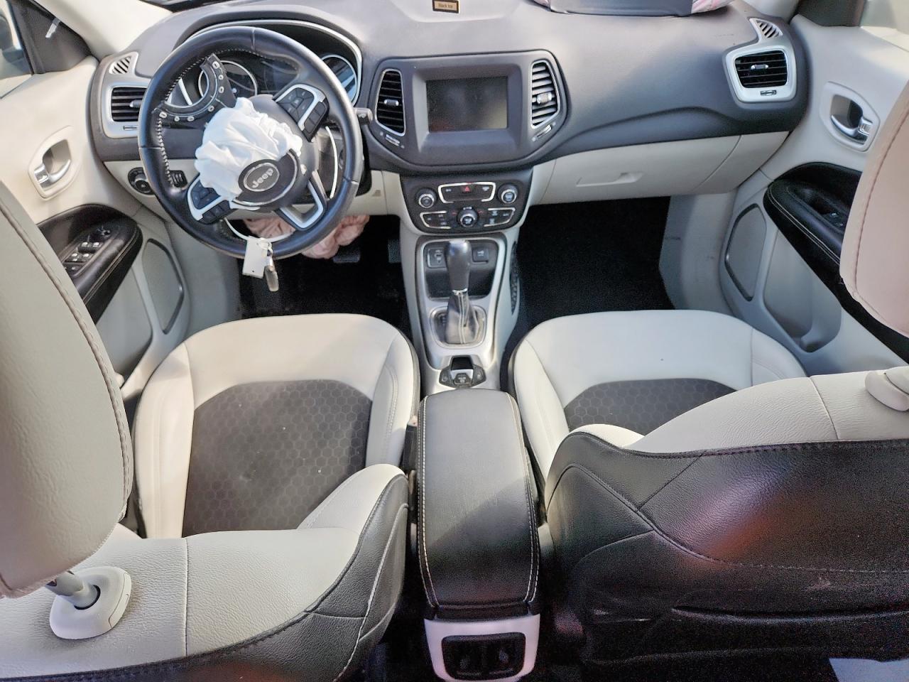 2019 Jeep Compass Latitude VIN: 3C4NJCBB5KT636714 Lot: 64874635