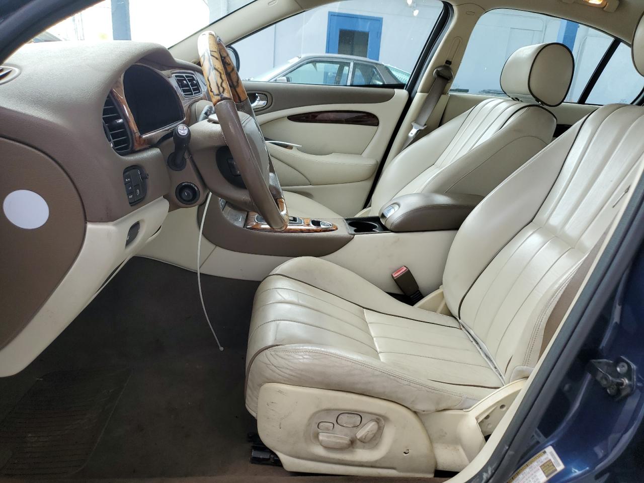2008 Jaguar S-Type VIN: SAJWA01A58FN83352 Lot: 64596405