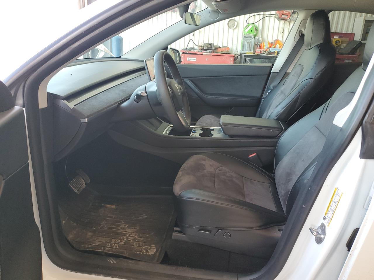 2021 Tesla Model Y VIN: 5YJYGDEE6MF296823 Lot: 63377365