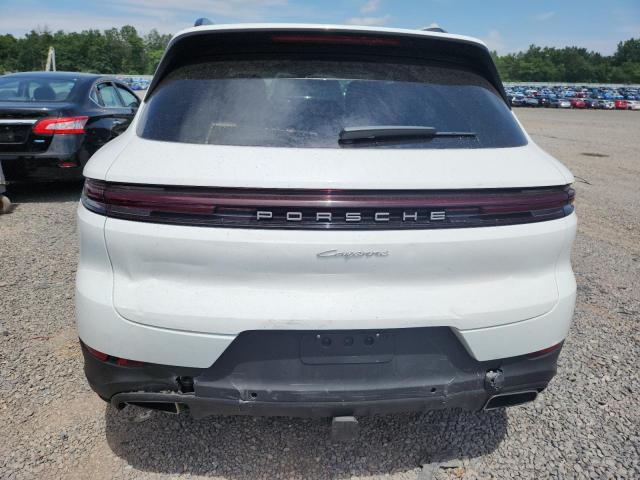  PORSCHE CAYENNE 2024 Biały