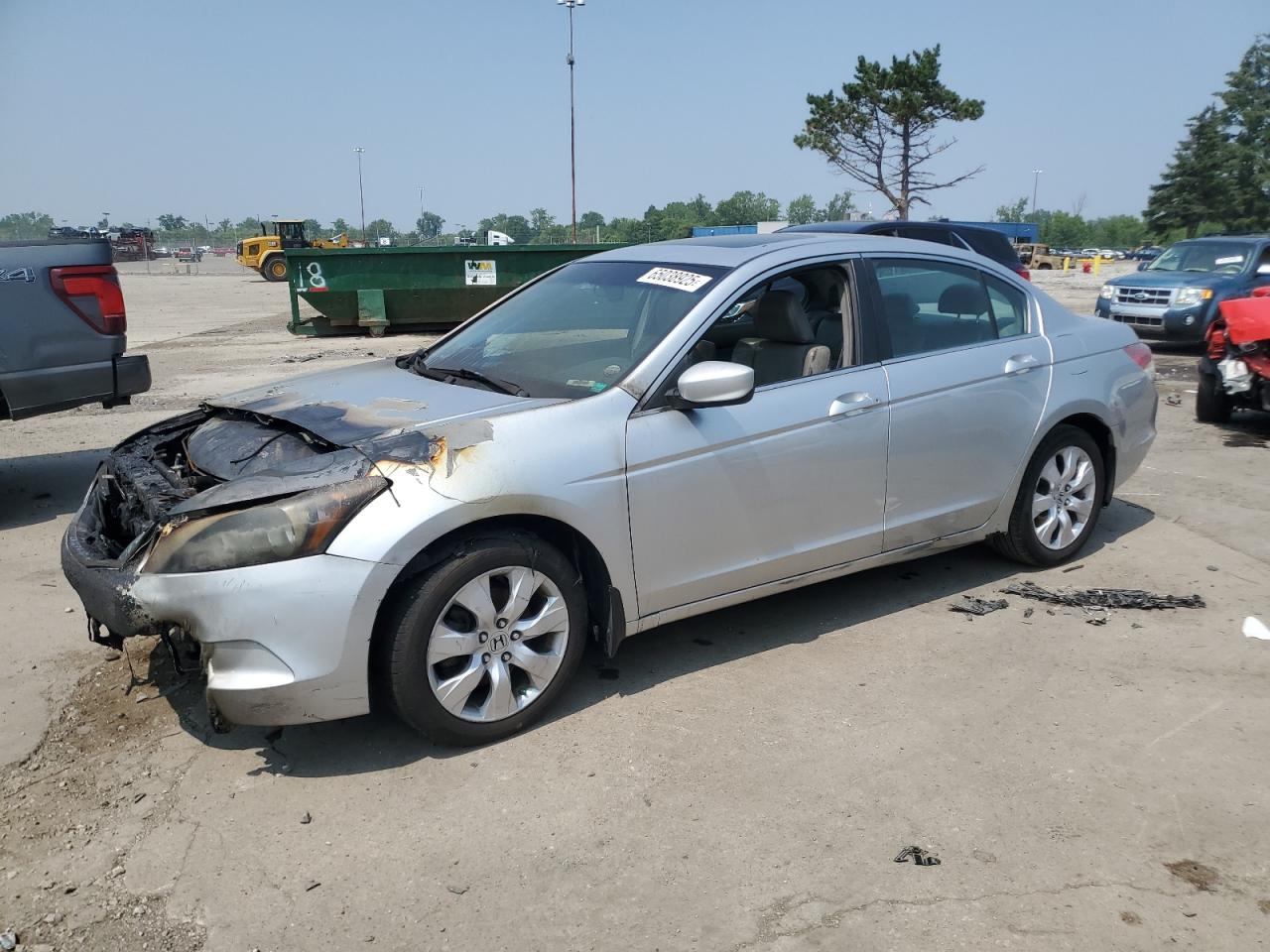 1HGCP26899A027112 HONDA ACCORD Photo 1