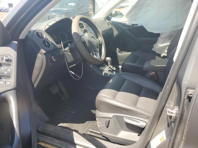 Parquets VOLKSWAGEN TIGUAN 2013 Szary