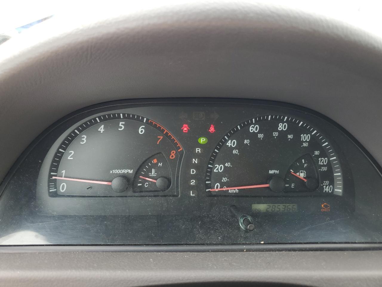 2003 Toyota Camry Le VIN: 4T1BE32K23U713176 Lot: 64332535
