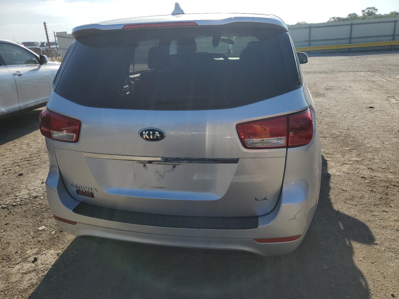 2017 Kia Sedona Lx VIN: KNDMB5C19H6218475 Lot: 65705855
