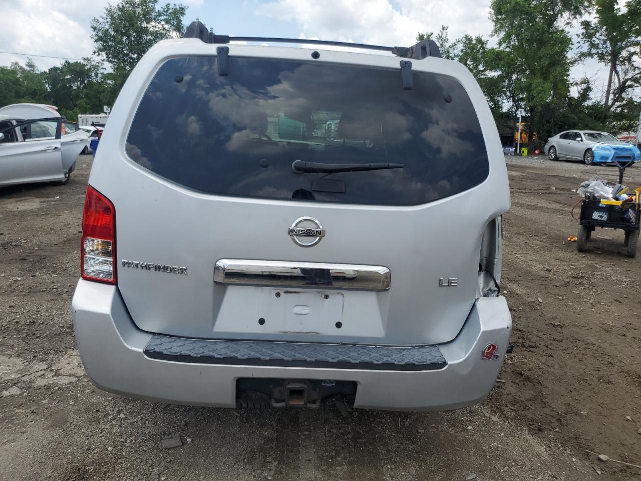 2007 Nissan Pathfinder Le VIN: 5N1AR18W97C617975 Lot: 62766385