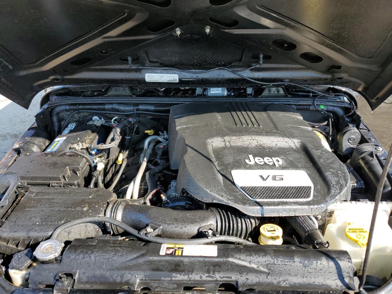 2016 Jeep Wrangler Unlimited Sport VIN: 1C4BJWDG6GL155614 Lot: 64238205