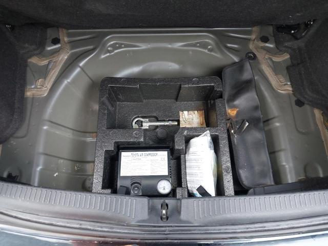 2012 TOYOTA AURIS SR V