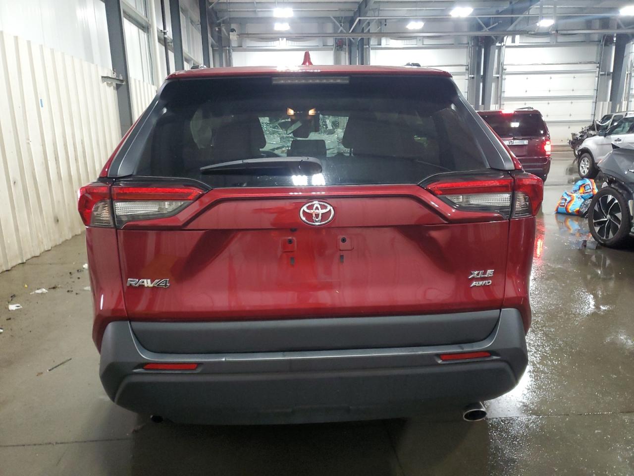 2020 Toyota Rav4 Xle VIN: 2T3P1RFV5LW122324 Lot: 65644165