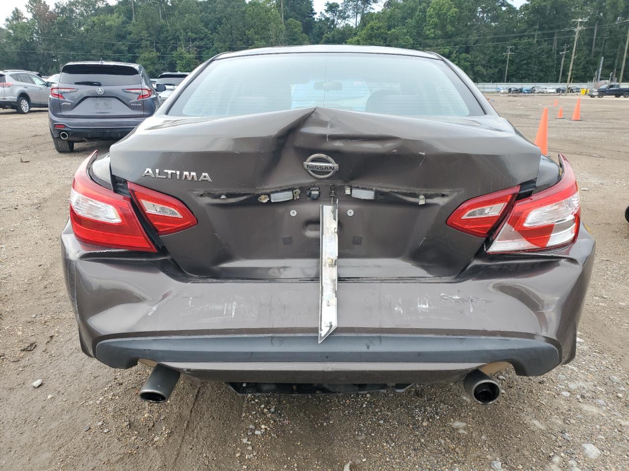1n4al3ap0gn310466 1N4AL3AP0GN310466 2016 Nissan Altima 2.5