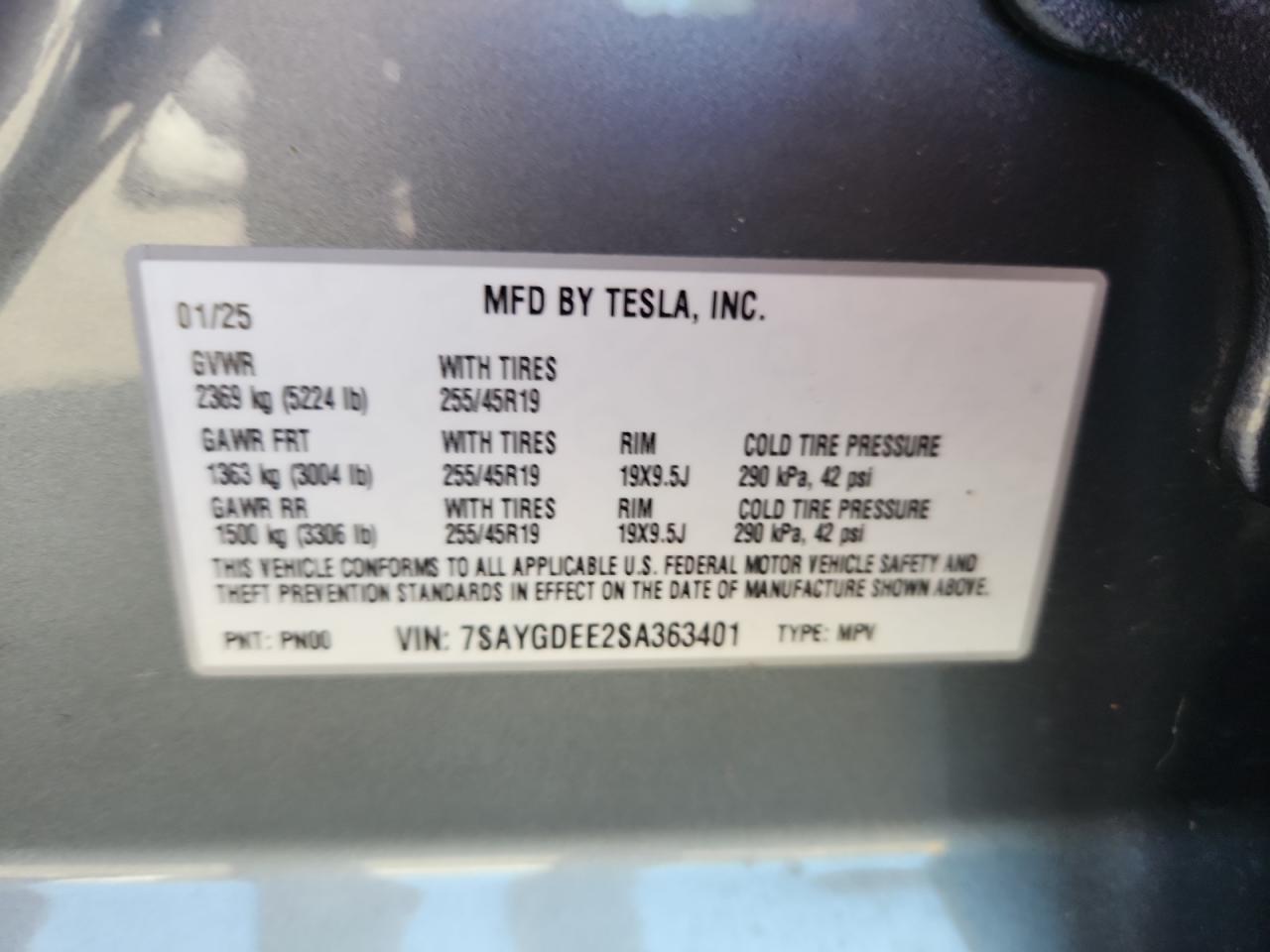 2025 Tesla Model Y VIN: 7SAYGDEE2SA363401 Lot: 63680855