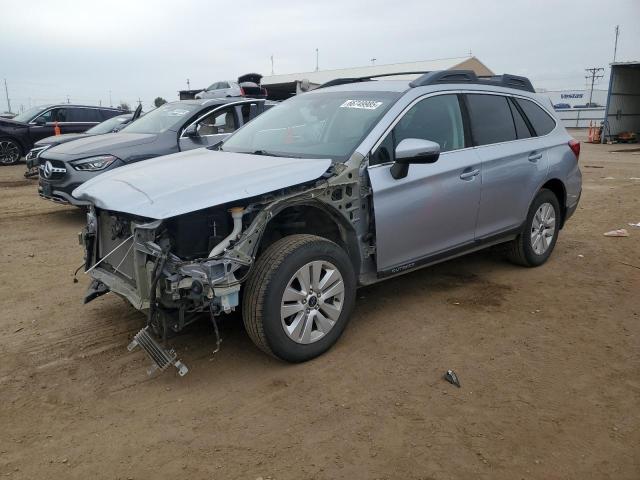  SUBARU OUTBACK 2018 Srebrny
