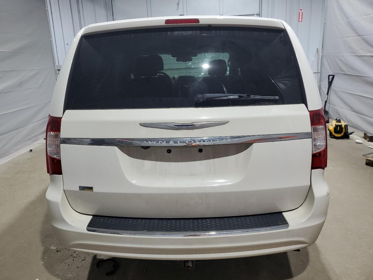 2013 Chrysler Town & Country Touring VIN: 2C4RC1BG1DR637800 Lot: 65125585