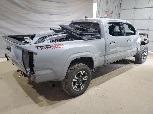  TOYOTA TACOMA 2019 Srebrny